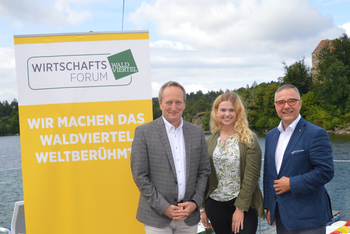 Josef Wallenberger, Anja Böhm und Christof Kastner am Stausee Ottenstein